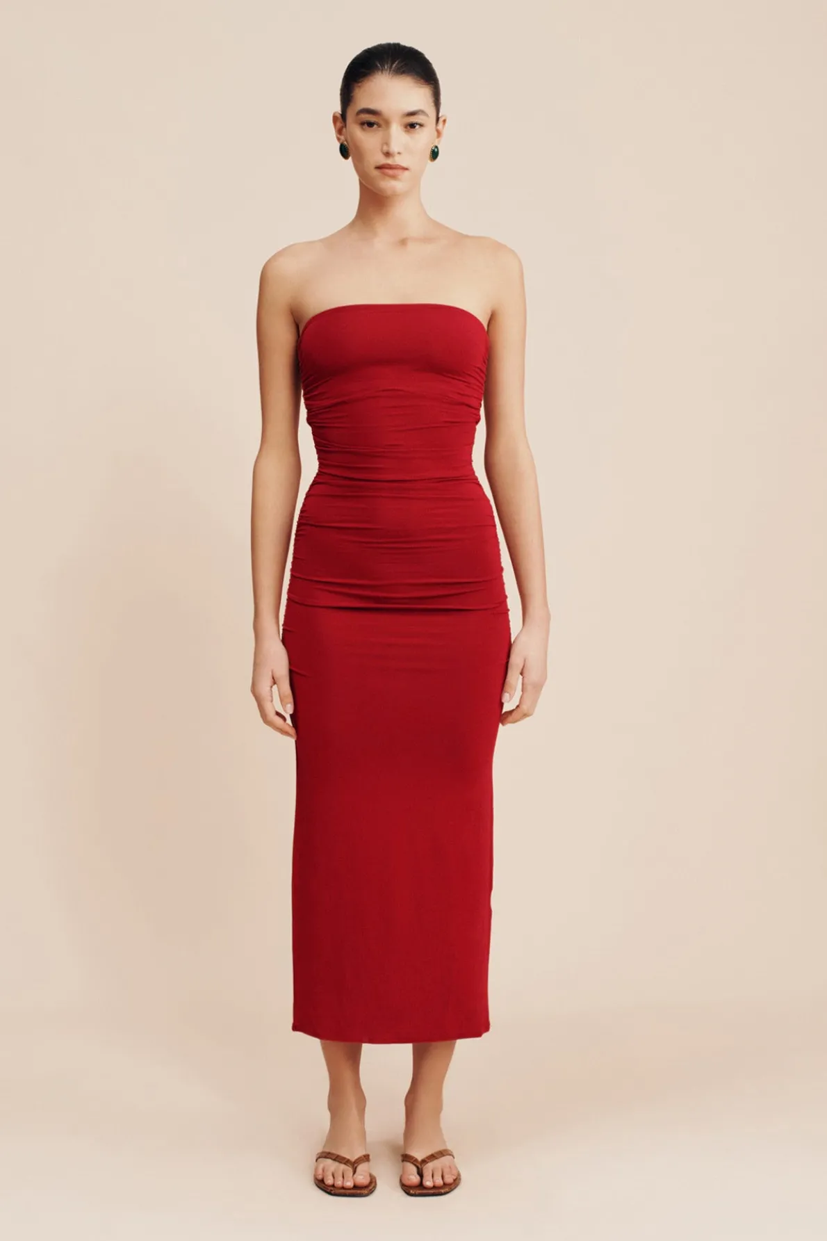 ISABELA STRAPLESS DRESS - CRIMSON