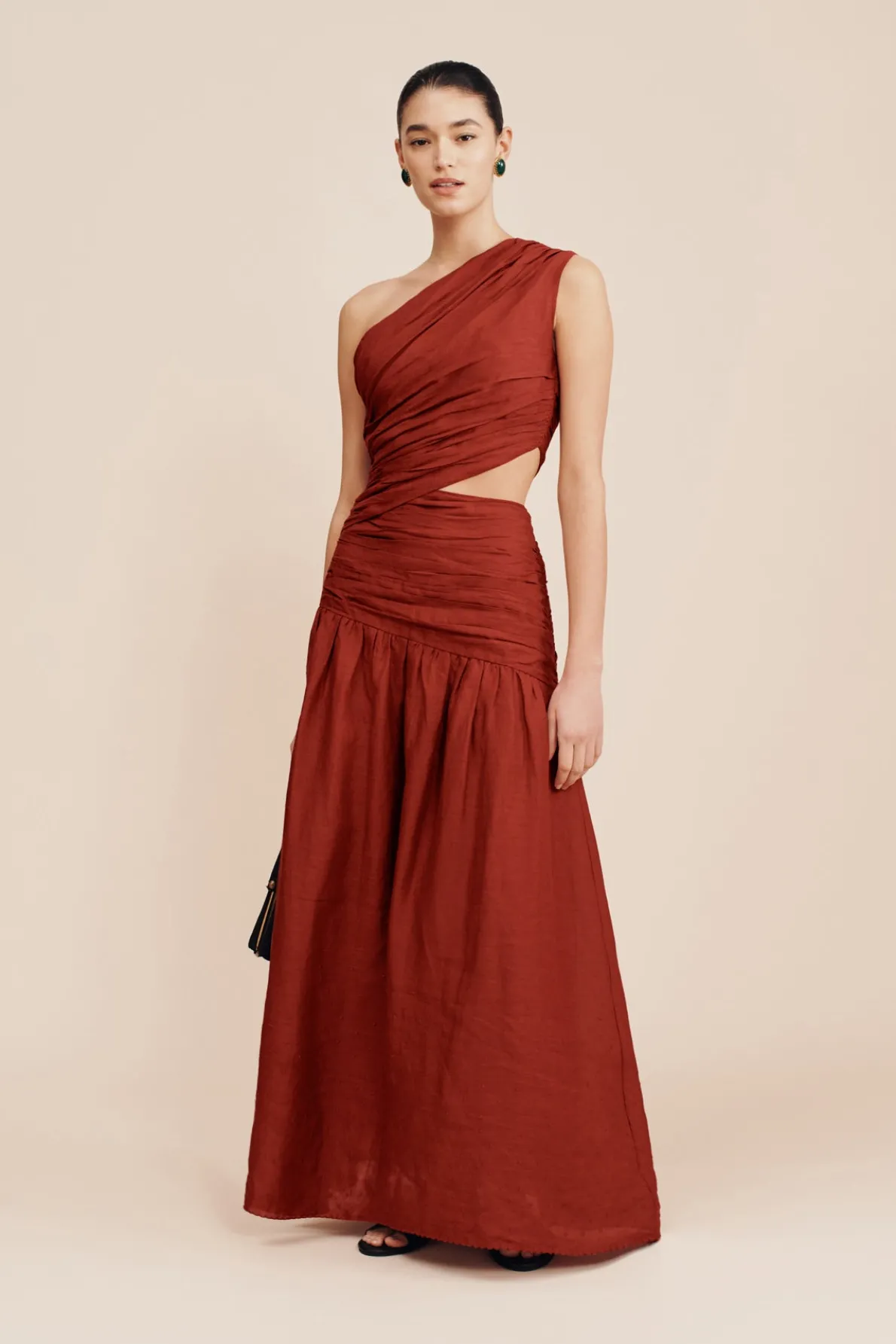 JOSLIN ONE SHOULDER DRESS - MERLOT