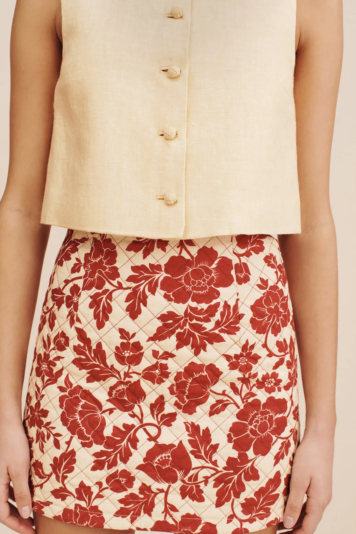 ROMEO MINI SKIRT - SCARLET BLOOM